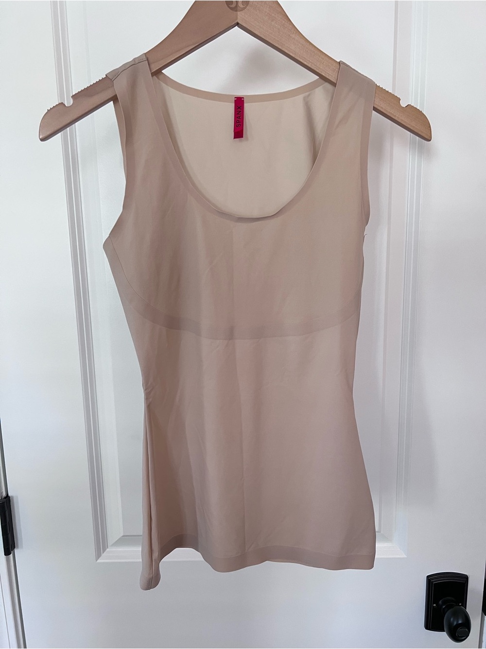 Spanx Nude Shaping Tank Size Medium EUC